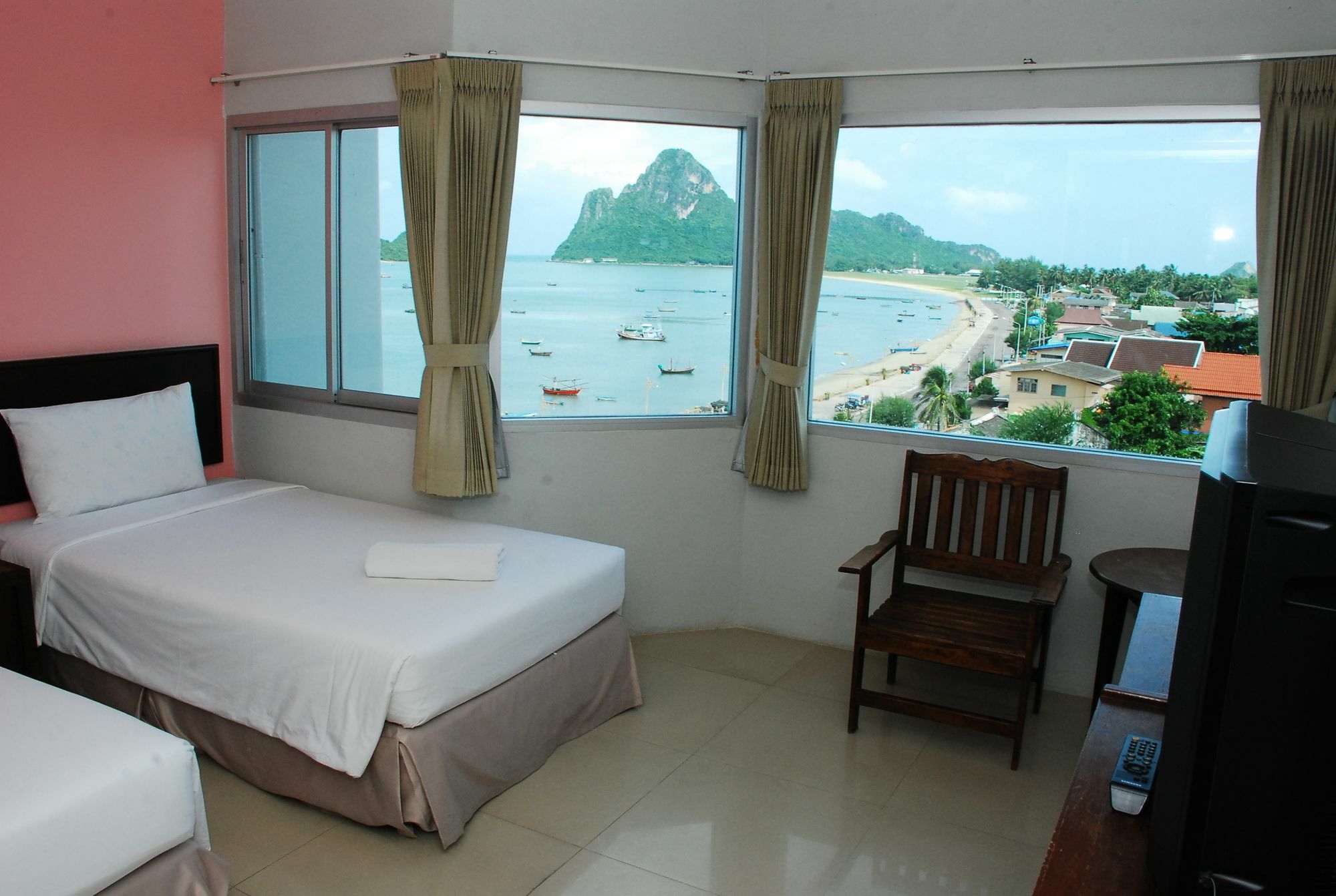 Prachuap Beach Hotel Prachuap Khiri Khan Exterior foto